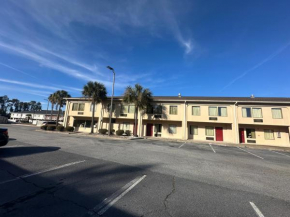 Guest Cottage & Suites By OYO Brunswick-Golden Isles